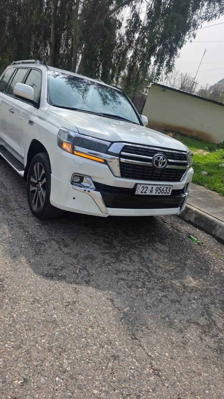 تۆیۆتا لاندگرۆزر مۆدیل ٢٠١٦ هەشت پستنت سبوغ عام فول مواسەفات پێش كەپس گێڕو مەكینەو تەبرید تەحول غرامە بەشەرت ***********واتس ئەپ و ڤایبەری لەسەرە یان *********** بۆ زانیاری پەیوەندی بكە كويسينجاك, أربيل
