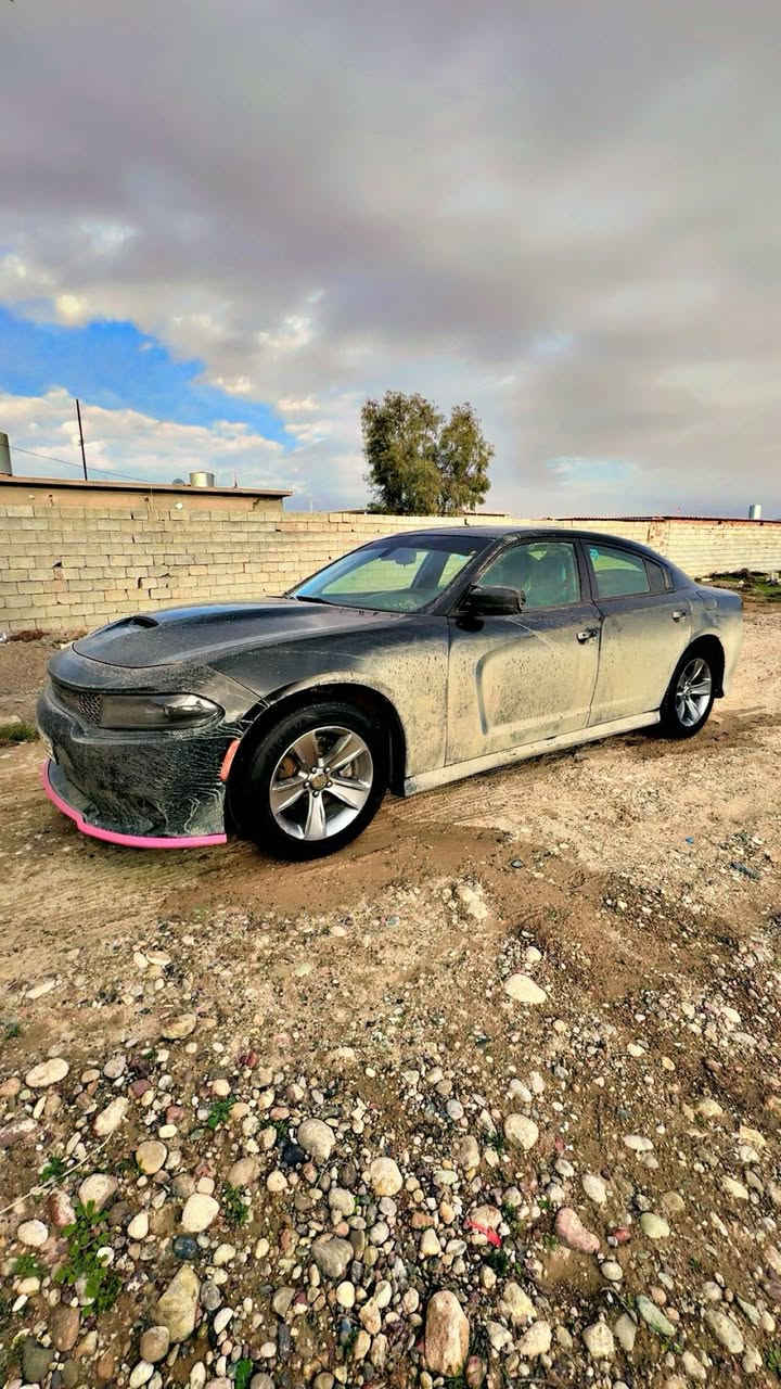 للبيع 
موديل 2017بسمي جاهزه 
فقط بيع فقط بيع مكانه كركوك تفاصيل ع خاص
تحويل وكاله ثاني يوم


**إذا كنت صاحب هذا الإعلان وتريد حذفه لأي سبب، رجاءا أرسل رسالة إلى الدعم الفني**