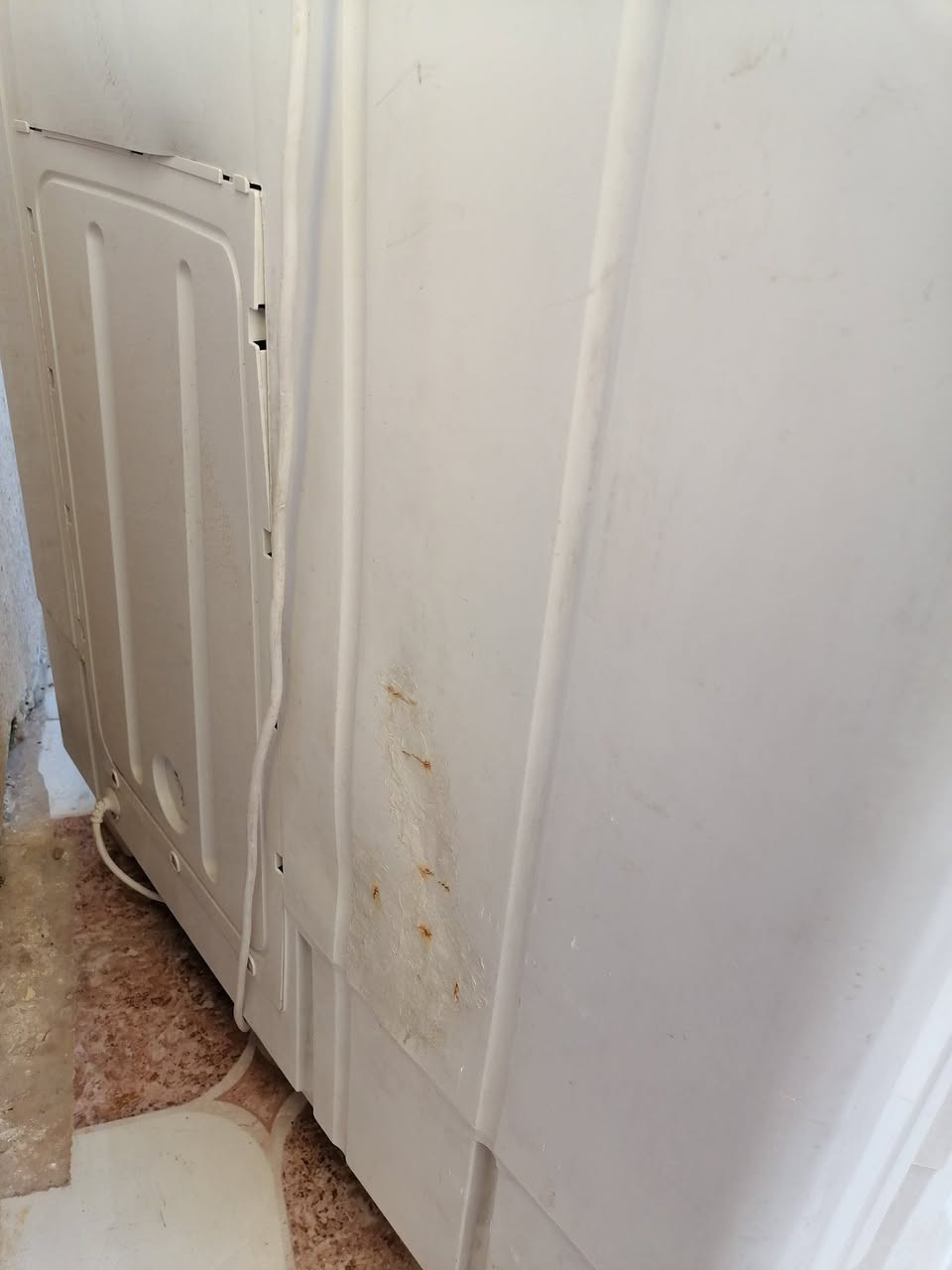 غراض بيت للبيع لضرف خاص  جدد عالفحص والضمان الشراي يتصل 
***********
