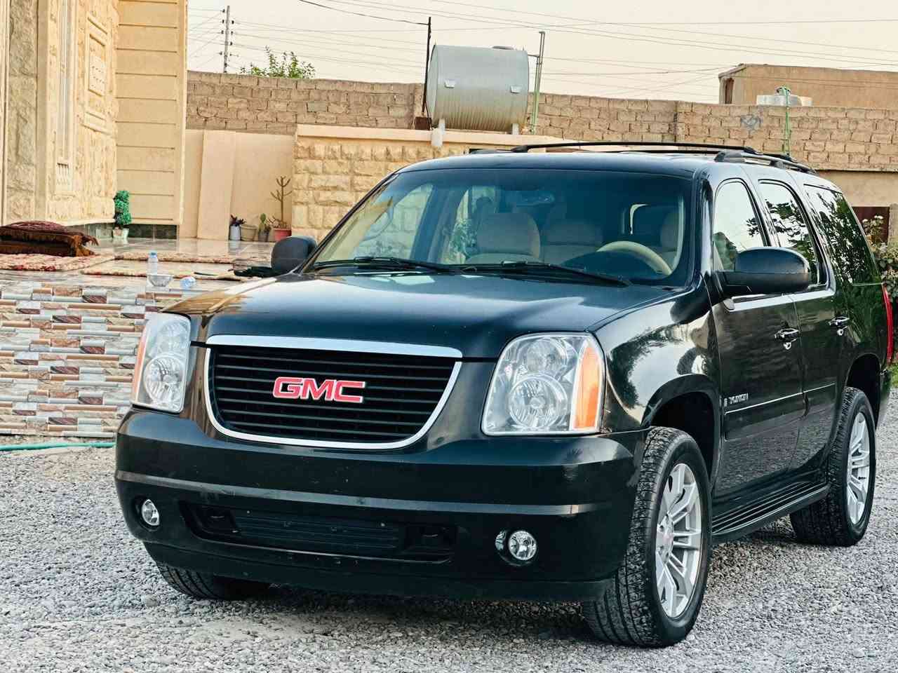 السلام عليكم
للبيع جمسي يوكن 
موديل:2008 
خليجي 
رقم صلاح الدين باسمي 
باقي ع دفع الكمرك واستلام اللوحات 
تسجيل جديد 
هزه جديده 
بدي قصير المرغوب 
محرك :5.3 المرغوب 
تبريد :3قطع  ثلج 
داخل بيجي 
تخم تاير جديد 
محرك وكير شرط 
منظومة زنون شمسي 
7 راكب 
سياره جاهزه من كلشي 

بيع ويرهم مراوس حسب القناعه 
رقم الهاتف:***********
