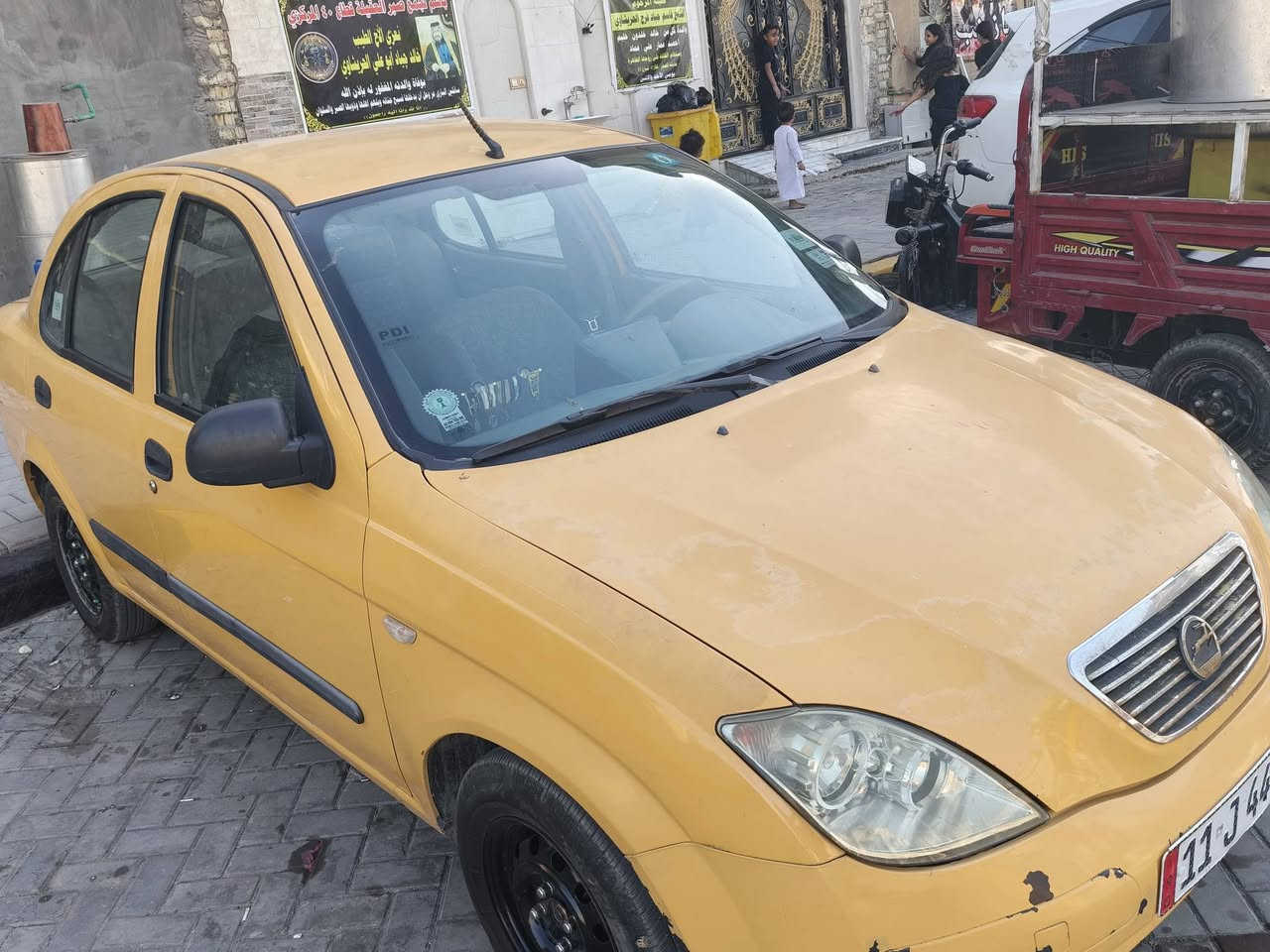 السلام عليكم شباب طيبة البيع موديل 2015 سيارة بيه تبخير الكشر مكفولة من ضربة وصبغ السعر 35 للاستفسار ‏‪***********‬‏
