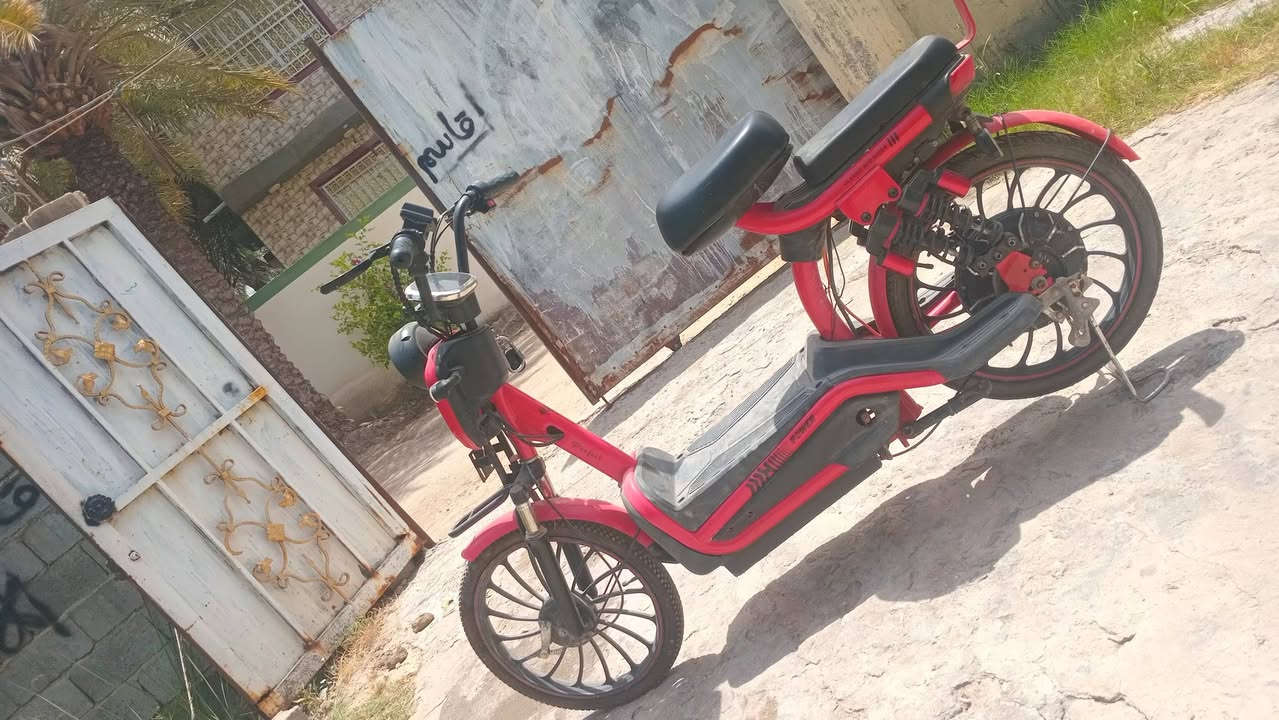 سلام عليكم دراجة شحن جديدة نقصهة فقط بطاريات بطاريات البيهة تعبانة المكان نيل


**إذا كنت صاحب هذا الإعلان وتريد حذفه لأي سبب، رجاءا أرسل رسالة إلى الدعم الفني**
