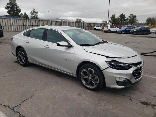 سلام عليكم 
شوفرليت ماليبو 
موديل 2022 LT السعر 133 وبيه مجال للشراي
تتدفئه كشنات كشن كهرباء 
سياره ماشية 24 سياره اخت الزيرو 
سيارة جاهزة وبلادية الحادث طرف البنيد وشوية بل باب العبري بس  رقم بغداد بسمي  واي استفسار حاضر *********** بغداد, العراق
