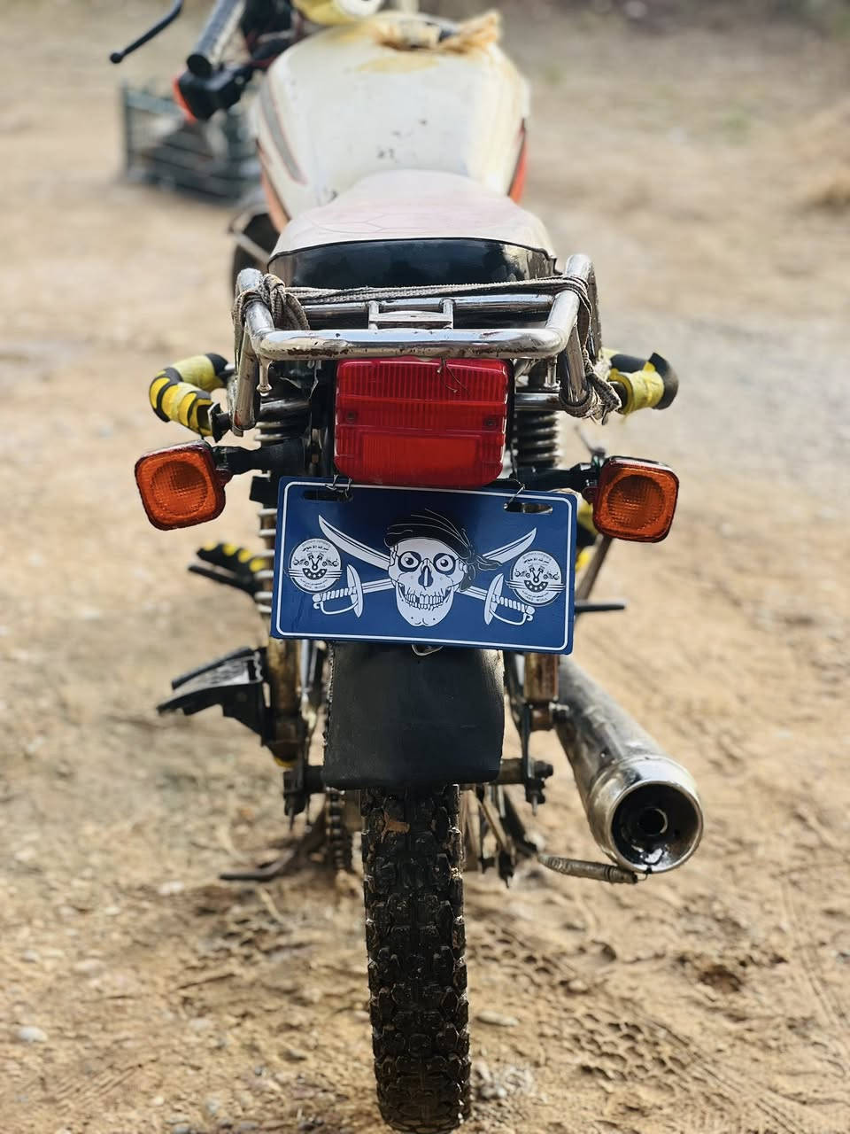 سلام عليكم مطور سيفان للبيع 19السعر250 وبي مجال لطيبين ***********
