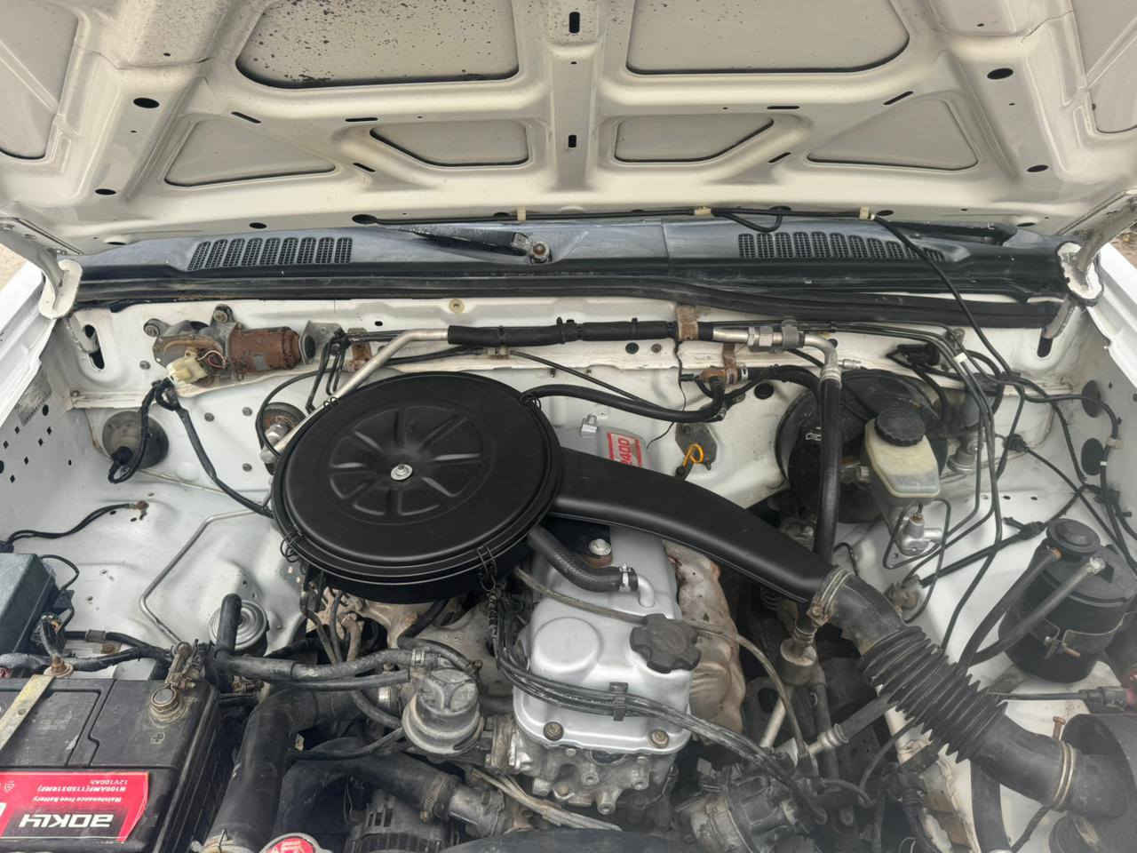 السلام عليكم نيسان بيكم موديل 2002 صبغ جماليه تخم تاير حداديه جديد محرك مجفت قبل اسبوع السيارة بسمي مشروع وطني رقم بغداد مكان السيارة بصره سعر 60رجاءا رجاءا رجاءا الموشراي لايتصل***********
