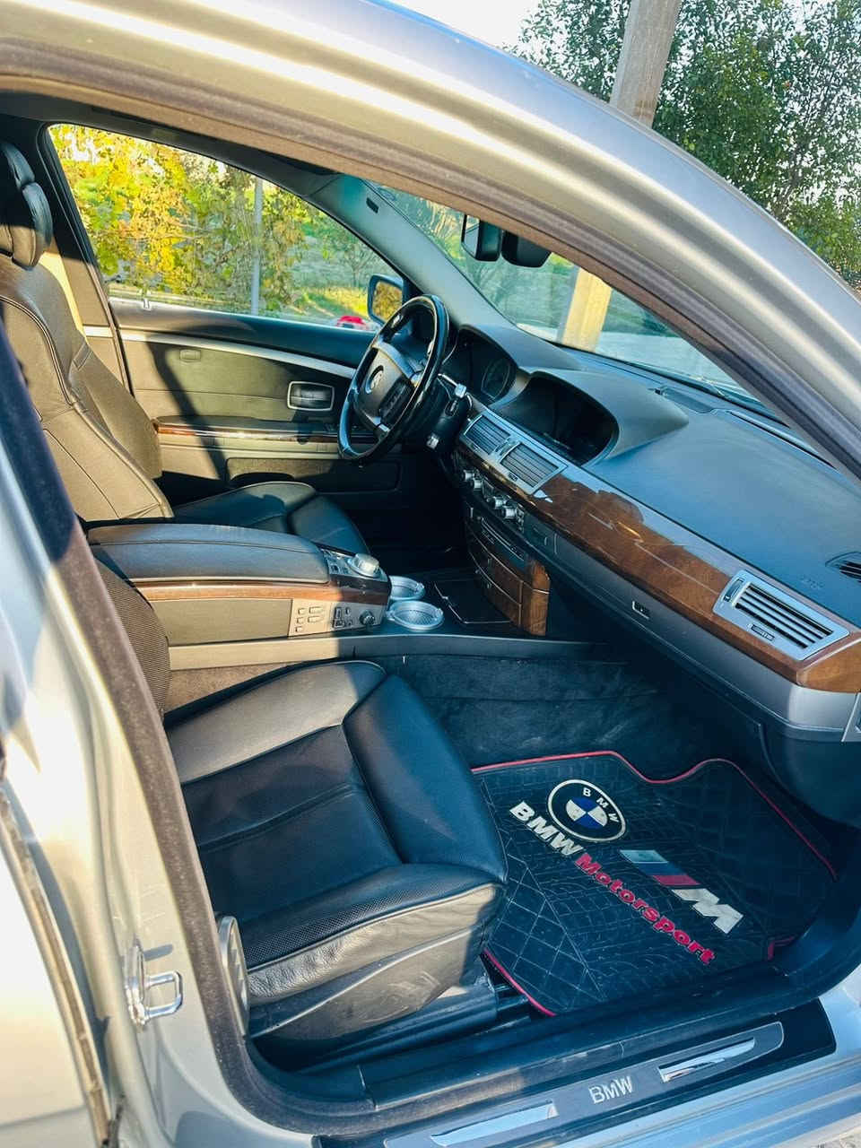 السلام عليكم اخوان موديل 8حجم 30N52تجي فول مواصفات باب  طويل مكفوله من صبغ وتبديل رايد حجم 45فقط مراوس شمالي  او بغداد فقط مراوس اعتذر عن البيع وتحياتي للجميع 
***********
مكاني حله والحچي  يم الخال ميثاق تايه مجيد
