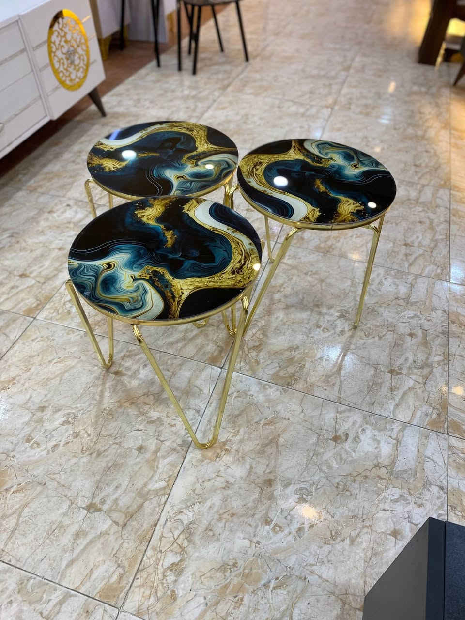 مساء الخير  سيت طبلات ثلاثي الالوان مرمريه  60 الف 
5 توصيل داخل بغداد والمحافظات 
 والاسود هذا خشب


**إذا كنت صاحب هذا الإعلان وتريد حذفه لأي سبب، رجاءا أرسل رسالة إلى الدعم الفني**