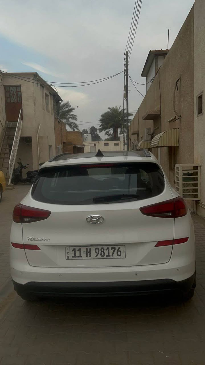 سلام عليكم توسان خليجي مديل ٢٠٢٠الكاصد 
فول موصفات  ١/١
ماشيه ٨٦
بيه باب ونص صبغ جه عكس السايق 
وبيه باب سايق ربعه صبغ 
السونر مرفق مع الصور 

مكان بغداد الدوره 
***********
السعر ١٨٦ وبيه مجال بغداد, العراق
