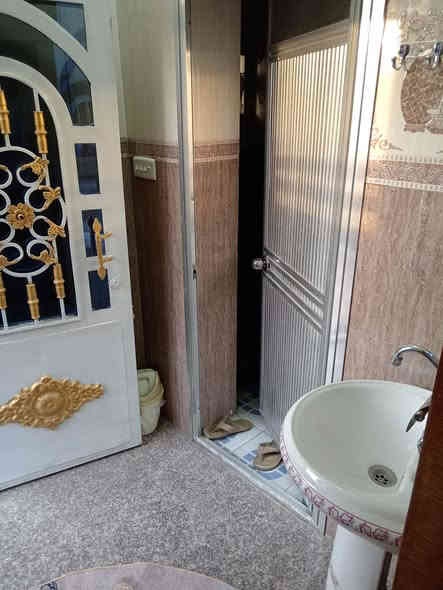 بيت للبيع طابو صرف في كربلاء الحر مقابل القائم مقاميه الحر مساحة 170م طابقين 4غرف نوم وملحقاته حي راقي كافه الخدمات متوفره  السعر 255 للاستفسار *********** @***********
