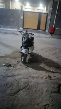 بينيلي • ١٨٠