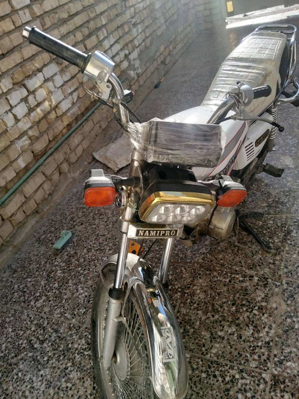 السلام عليكم دراجه للبيع اراني تاكر اربع كير مديل 22 دراجه نقص ولفات دراجه اصوليه اوراق بكانه بغداد الحسنيه مال رشديه سعر 350وبيه مجال رقم الهاتف ***********