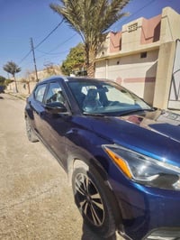 نيسان كيكس موديل 2019 فول مواصفات كشنات جلد ظررها جاملغ الخلفي. وباقي ...