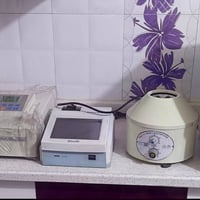 يتوفر اجهزه مختبريه نظيفه للبيع وبسعر 18 ورقه   1.جهاز cbc دايگون Diag...