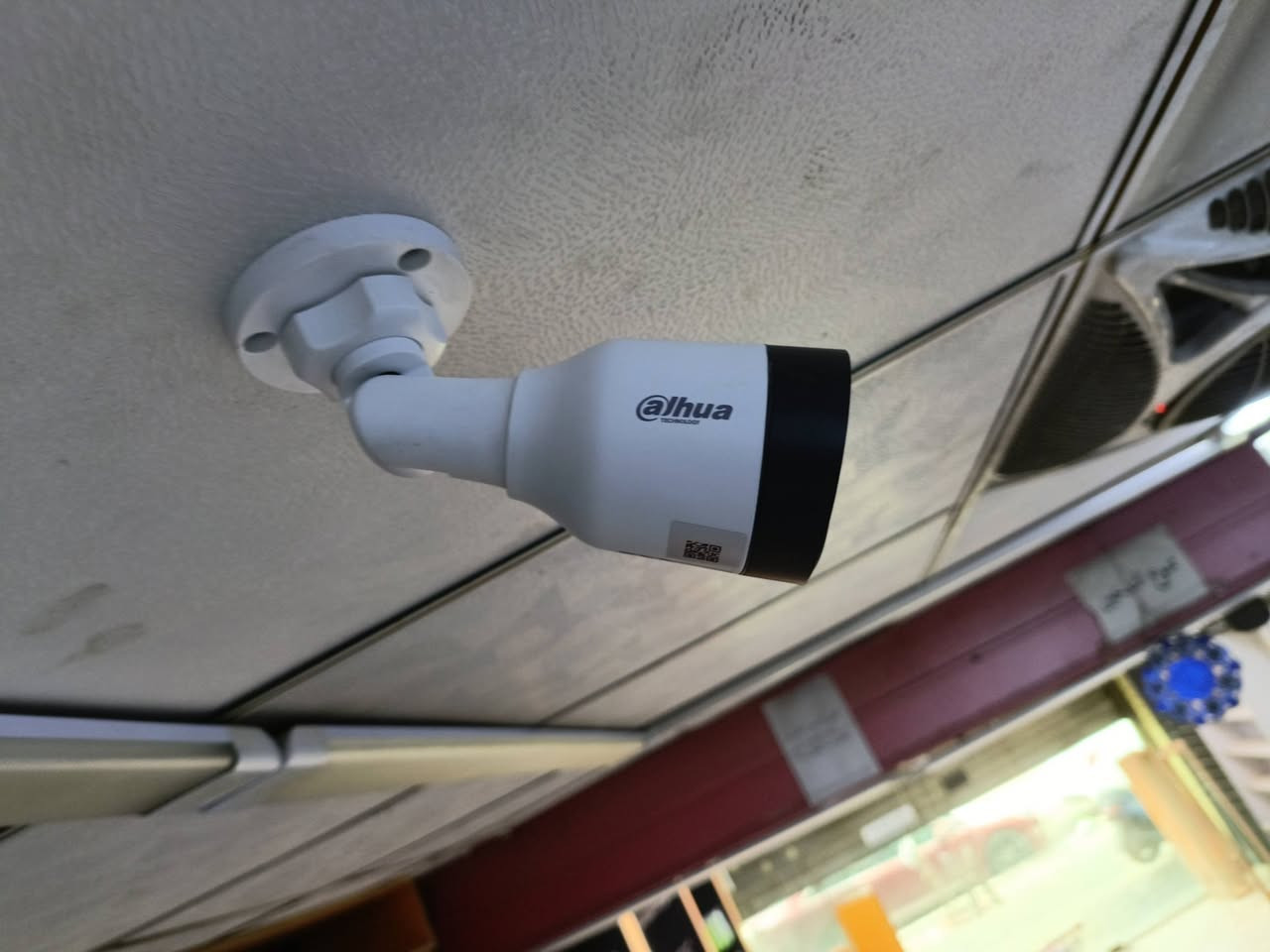 #سلام عليكم
اليوم تم تجهيز و تنصيب محل تلفونات📱  كامرات شركة داهوى ( عدد 16) 4 ميگا ملون ليلي نهاري ...
 الموقع 📌 البصرة..
***********
#مستعدين لتجهيز وتنصيب (كامرات مراقبه) 
كافة المواقع( منازل _ محلات _ شركات )
