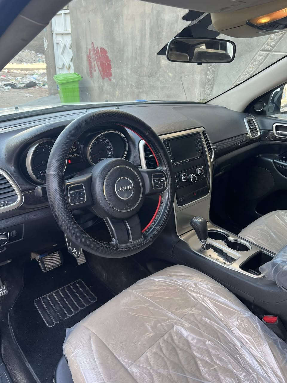 جيب 2011 وارد أمريكي 145 أتصال واتساب ***********
