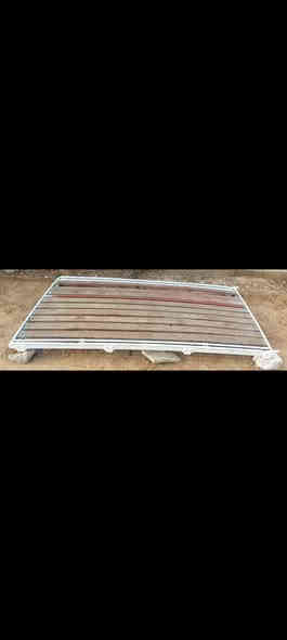 سلام عليكم سبايه ستركس لبيع جديده كلش ما تواجد عل فيس *********** مكان واسط الحفريه تاج دين
