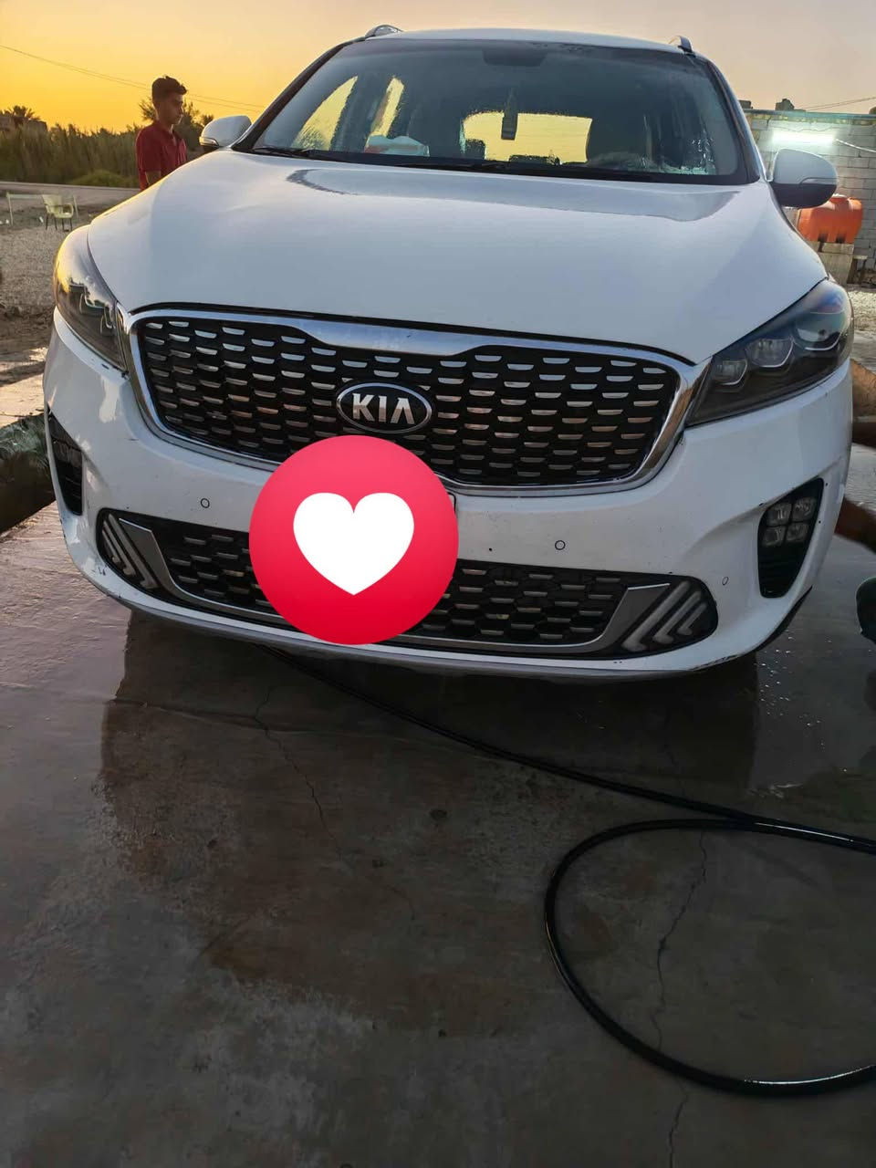 سورنتو 6 سلندر موديل 20 خليجي
3 قطع تبريد 
7 راكب 
إشارة ترحيب 
حساس امامي خلفي 
جنطه كهرباء 
كشنات كهرباء 
4 انظمة قياده 
ويل 19 كروم 
بصمة تشغيل 
مواصفات فول ماعدي الفتحه بلقماره 
مصبوغه صبغ عام  للاستفسار اكثر الاتصال على الرقم ***********
