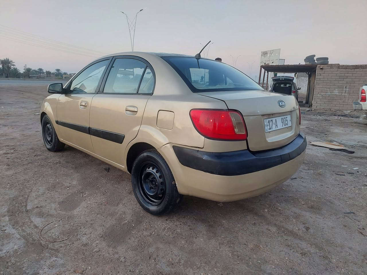 سلام عليكم كيه ريو خليجي رقم مثنى 2006
انكليزي بأسمي تحويل ثاني يوم مكينة وكير جدد شادهن كهربائيات حدادية جاهزة مصبوغة حزام جمالية شرط بيهة فقط جاملغ واحد بي تعمير الخلفي جهة السايق بدون دواخل
السعر 66 وبيهة مجال 
المكان ناصرية قرب المستشفى التركي 
*********** اذا ماتحصلني اتصل واتساب
