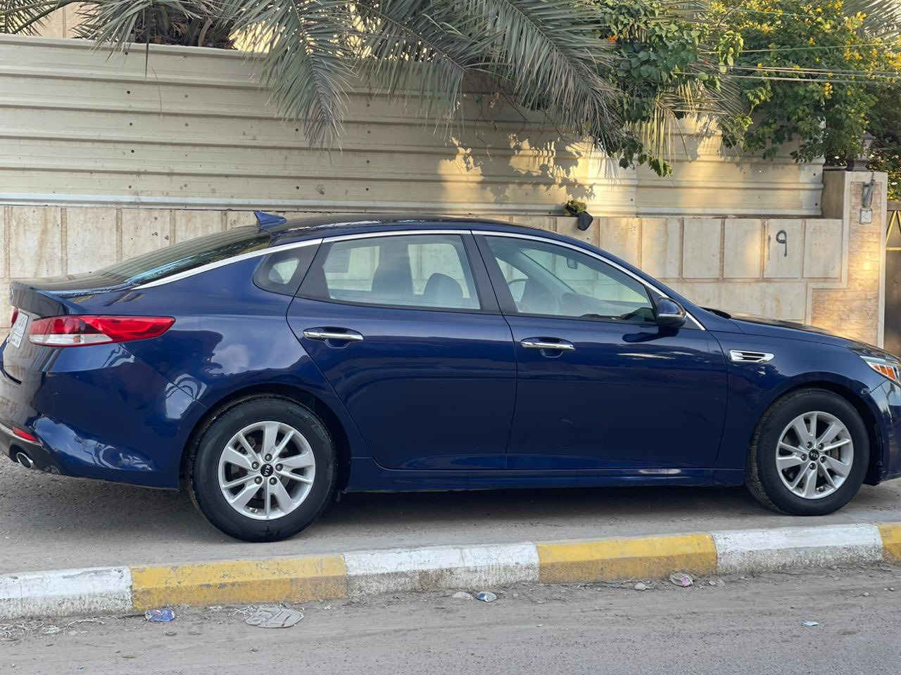 اوبتيما 2018
امريكي 
ذي قار تحويل مباشر
تبديل باب السائق فقط بدون صبغ 
ليبل واحد
 نقصها بوليش فقط 
ماشيه 100mi الف
حداديه عوزها شمعات 
 تبريد  ثلج 
محرك كير مامفتوحات
0773 287 8900

