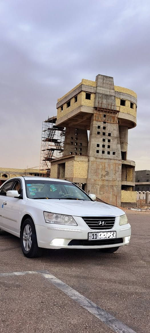 السلام عليكم 
سوناتا 2011 خليجي ماشيه218الف حقيقي 
محرك 2400 دوش 
كير محرك مكفولات حتى من الفتح برغي مامفتوح بيها على الشركه 

رقم بغداد نكليزي بأسمي تحويل مباشر 

فول مواصفات فتحه اشاير بل مري          تحكم ستيرن داخل بيجي صاج 4 دسك تخم تاير  حداديه على وضع الشركه كفاله السياره جاهز عل اخر حبايه 

 تبريد وتتفئه على الشركه بعده 
وبعد بيه المواصفات المعروفه بالسوناتا 
صبغ فقط قطعتين والسونار موجود 
 والسياره جديده جديده 

السعر :: 118 وماكو هيج سعر 
بهيج نضافه 

العنوان كربلاء 
*********** ابو روان كربلاء, العراق
