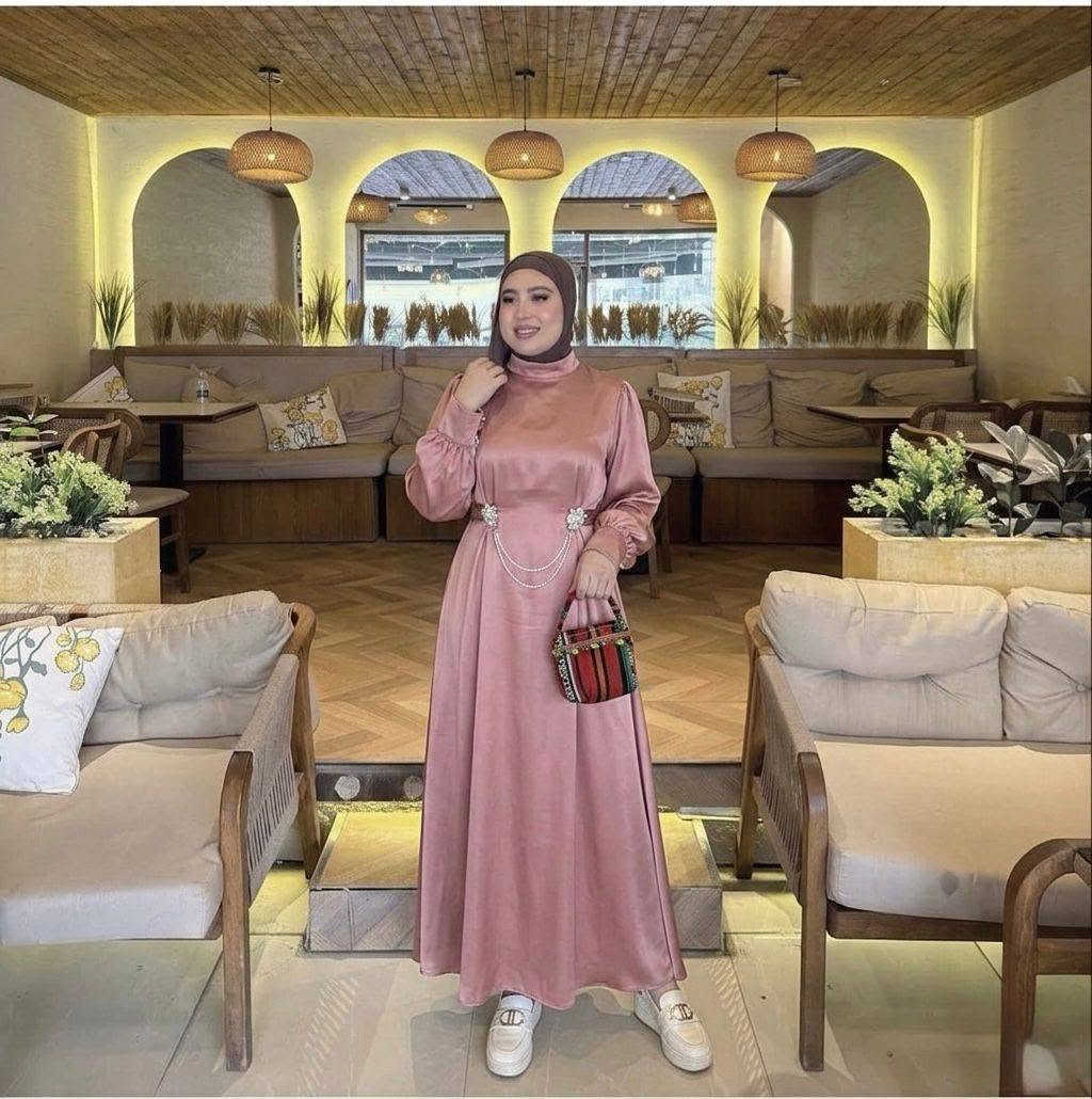 المديل فستان مناسبات
نوع الخامة زارا ستن تركي  
المقاسات   40....42....44....46....48....50


**إذا كنت صاحب هذا الإعلان وتريد حذفه لأي سبب، رجاءا أرسل رسالة إلى الدعم الفني**