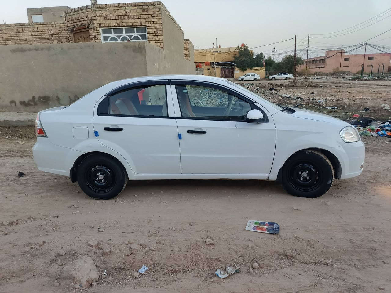 السلام عليكم افيو للبيع ١٠ خليجي رقم قادسيه أوتوماتيك مكفوله من الضربه بيه قطعتين صبغ جاهزة كير ومحرك وحداديه و كهربايات وتخم تاير كله جديد مابيه نقص جاهزة وخير من الله السعر٧٠المكان الدوانيه غماس للستقدفسار علا الرقم***********واتساب
