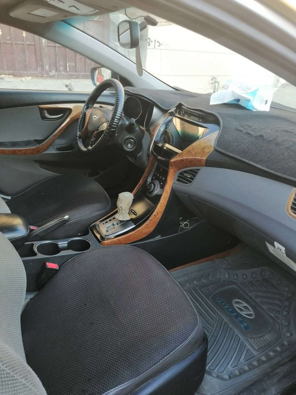 السلام عليكم  للبيع هونداي النترا وارد امركي موديل 2013 رقم بغداد الجديد محرك 1800نظيف وگير نظيف تخم تايرجديد منظومة تبريد جديده صدر امامي خلفي جديد بجم كبس تبديل قطعتين فقط سنويه لغاية ال 27 هيئه مصفره بأسمي تحويل مباشر شرط عقد مروري مكان السياره الانبار فلوجه الاتصال ع الارقام  ***********  ك***********للبيع  فقط
السعر 95 مجال قليل
