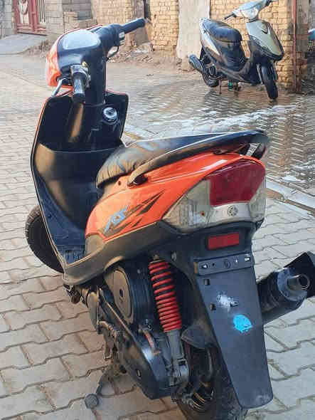 سلام عليكم
دراجه ماكس للبيع الدراجه كامله من سلف هندر هورن أشاير كهربائيات ابريك وره وكدام وياهه كزوز fm الدراجه كلشي ماناقصهه صارليهه شهرين من طلعتهه من الحاويه السعر خاص للاستفسار عله هاذ الرقم***********
