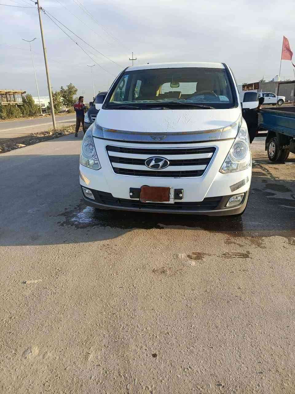 اسلام عليكم ستاركس للبيع موديل 9بغداد سياره جاهزه تخم تاير حداديه مكينه كير مصفره غرامات وهيئه تبريد بيهى جاملغ خلفي وباب لعبري بي صبغ السعر 118بيع مستعجل سياره مال جناي الرقم ***********)
***********
