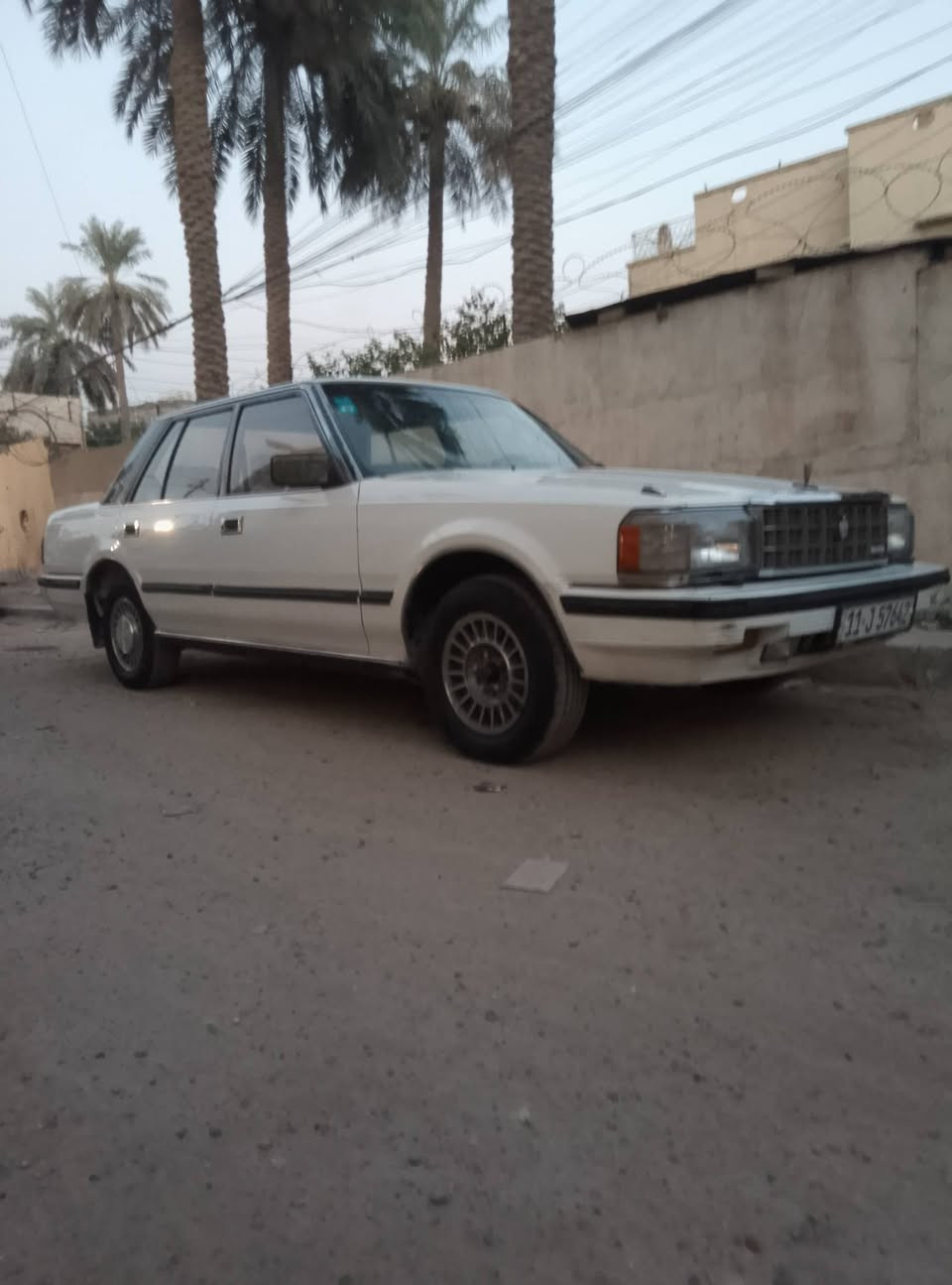سلام عليكم سوبر 85 سياره بسمي سنويه 29سعر 38مكاني بغداد الرقم ***********
