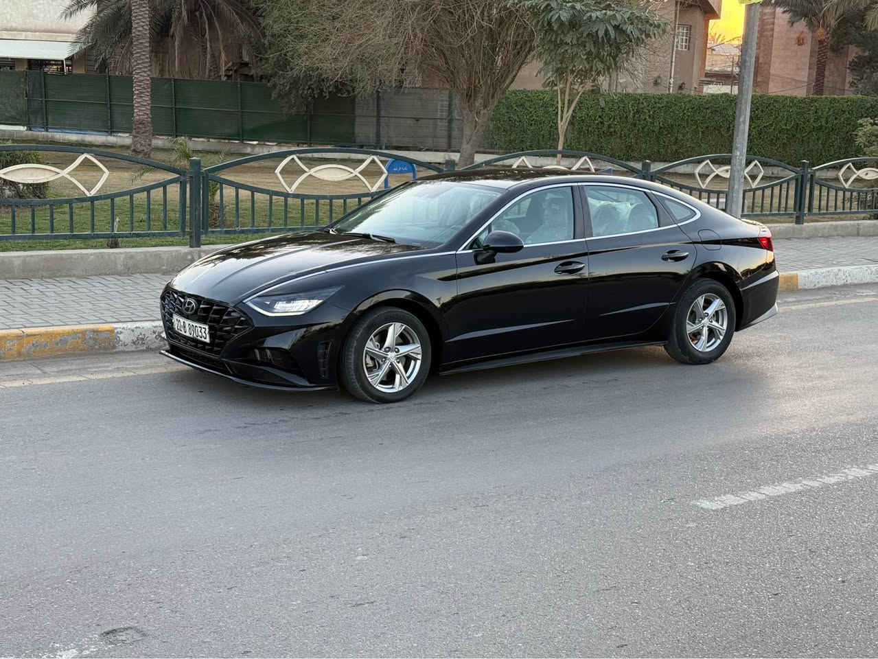 يا الله 
***********
السعر. / 145 $ وبيه مجال قليل 
سوناتا 2021 سيارة كلش نظيفة
ربع البند صبغ بارد شبر بالجاملغ الخلفي 
لغد شاصي تكم دواخل مكفولات شرط الفحص سونار وصور الحادث بالمنشور 

محرك 2500 المرغوب جبير

شاشة كامرا حساس
اوتو هولد 
تحكمات ستيرن 
رادار  
تحديد مسار 
هاندبريك بصمه 
3 انظمه قيادة
باقي المواصفات معروفه
صور الحادث وسونار وكل تفاصيل بالمنشور
مكان سيارة بغداد 📍
السعر ١٤٥$
*********** بغداد, العراق
