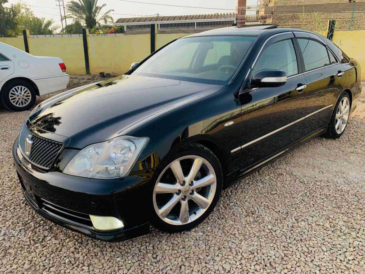 للبيع شاهينه أدوات أدوات كفاله عامه 
موديل 2005 سياره كارتون ماشيه 43 الف  

مواصفات 3دكم فتحه  كامره دواره

شاصي 182

6بصمات شغاله لايت دوار كارتون السياره مكفوله كفاله عامه 

مكان الفلوجه ‏‪***********‬‏
