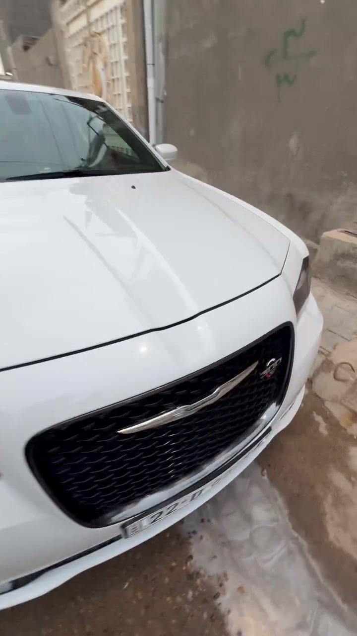 سلام عليكم
اوباما 2019 s300 للبيع كلين تايتل كفاله من الصبغ والتبديل  بيها بارد محرك V6 3600
رقم اربيل
مواصفات فول عدا البانوراما
شفتات ستيرن 
سستم صوت الباين
ويل حجم 20
نظام سبورت
كشنات جلد حضن 
تشغيل عن بعد 
باقي المواصفات معروفه
حداديه جديده تبريد وتدفئه
سعرها 285 وبيها مجال 
سياره جديده ونضيفه احلا من الصور 
مكاني بصرة شط العرب
***********

