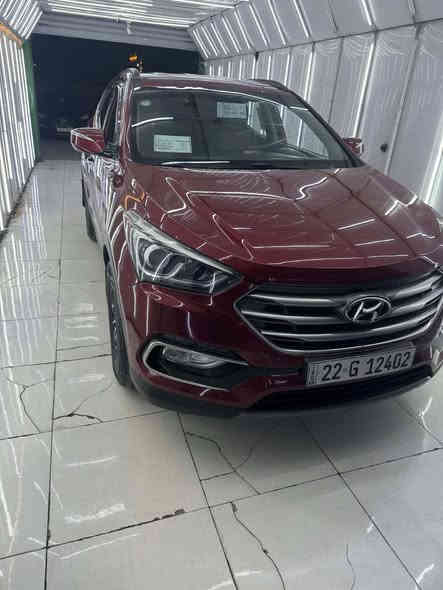 السلام عليكم
سنتافيا 2017 حادثهة جانبي 

بصمه تشغيل كشنات جلد 

كشنات كهربائية +تدفئه

رادارت جانبيه لد امامي 

جنطه كهربائيه شاشه جبيره

فول تحكم ستيرن 

بردات خلفيه اشاير بلمري

بصمه ابواب ماشيه 72 الف 

كير ومحرك مكفولات

السعر 143 ورقة 

مكان سيارة بغداد جميلة 

***********
