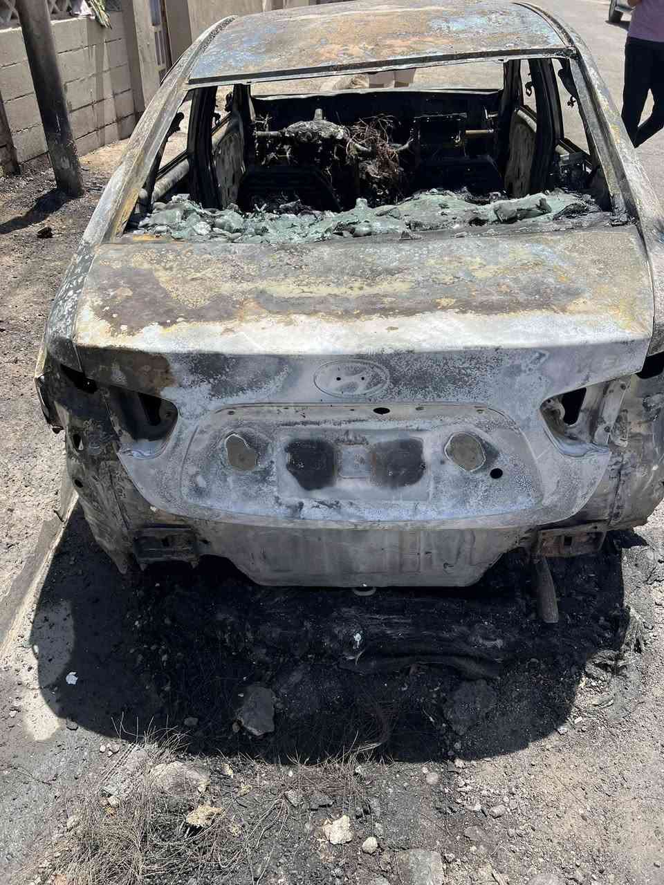 السلام عليكم رقم انگليزي بس السنويه محترگه السعر ٣٠ ورقه رقمي ***********
