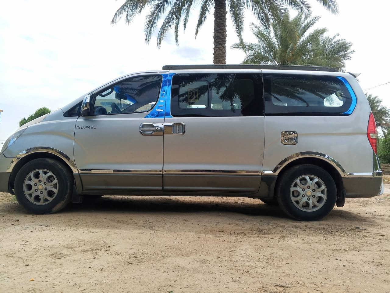 السلام عليكم ستاركس للبيع 2008سياره جاهزه من كلشي مكينه جديده وكير حداديه تخم تاير مكفوله من الكلبه والكص والعيب الشرعي المكان بابل السعر 110وبيه مجال الستفسار ***********///***********
