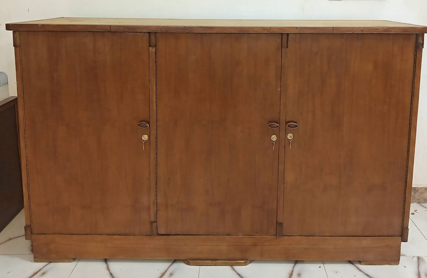 ميز نضد نجاره تزكام 185ابو 6 ابواب
ميز نضد ابو 3 ابواب 150 نجاره تزكام 
جربايه نفر 50 جربايه نفرين 50


**إذا كنت صاحب هذا الإعلان وتريد حذفه لأي سبب، رجاءا أرسل رسالة إلى الدعم الفني**