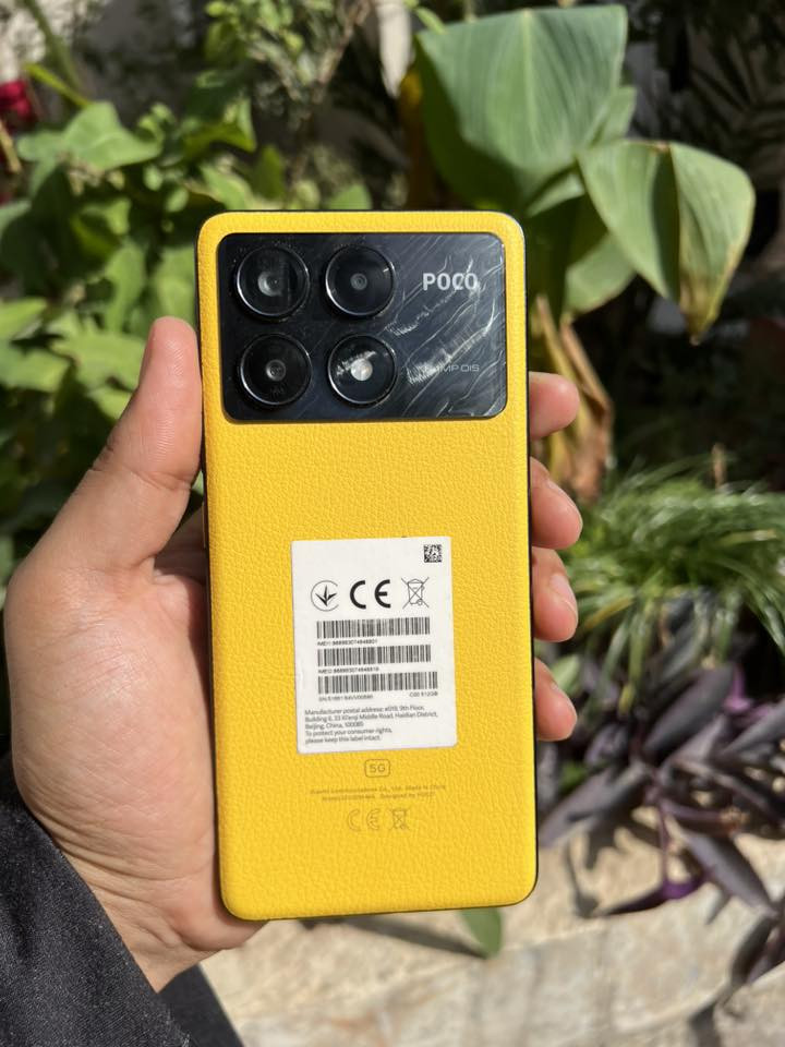 السلام عليكم
بوكو X6 برو 5G للبيع

التلفون بعده جديد لووك

ذاكرته :512 والعشوائيه 12+12=24

معدل تحديث شاشة 120 هرتز

الصوت ستريو 

 بوبجي 120فريم 

البطارية :5000 مللي امبير 
فقط جهاز وشاحنه
السعر 350 وبي مجال  
 ***********
