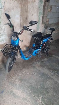 للبيع سعر ٣٥٠ 07817722169