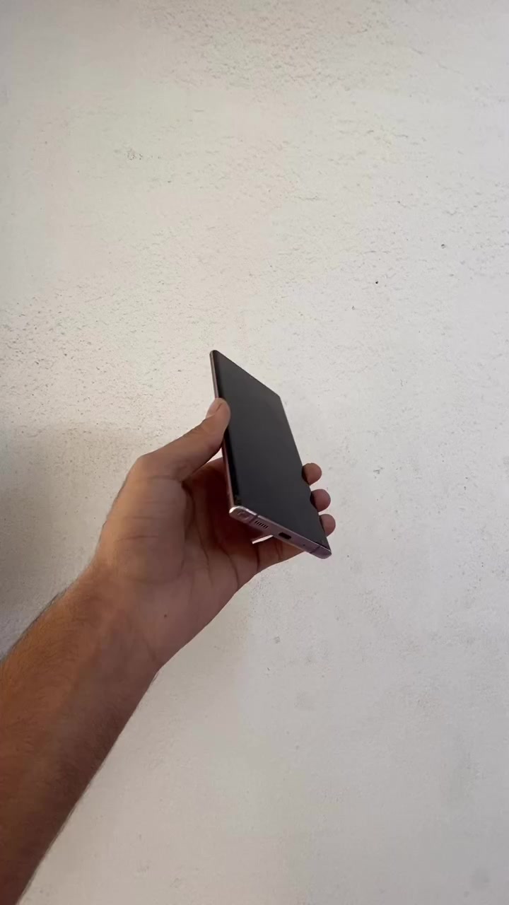 نوت 20 ابو القلم
مستبدل شاشه وحاليا مكسوره 
ضهر مكسور 
سعره 250 الف
بابل حله ورديه خارج 
***********
