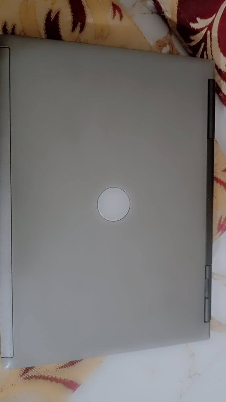 السلام عليكم حاسبه ديل وندوز ٧ عوزها بس بطاريه والكيبورد قسم من الاحرف ضايعه ايباد طافي ابيعه الك فحم عوزه معالج ٦٠ فريم ببجي السعر خاص او مراسله على الوتساب***********
