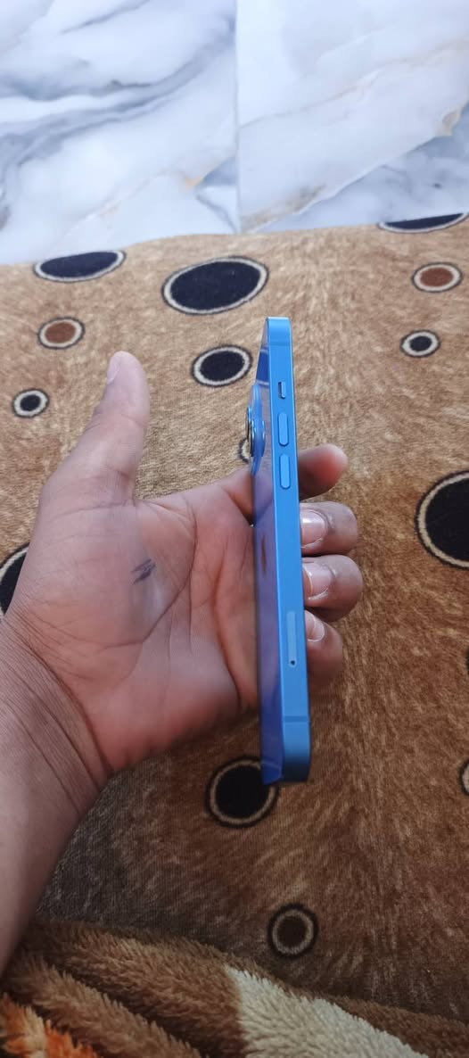 ايفون 13عادي
مبدل بس شاشه اصليه فيس ايدي شغال 
بطاريه 92معلايه  
الجهاز حيل نظيف مابي ولاشخط
السعر 325وبي مجال بسيط


**إذا كنت صاحب هذا الإعلان وتريد حذفه لأي سبب، رجاءا أرسل رسالة إلى الدعم الفني**
