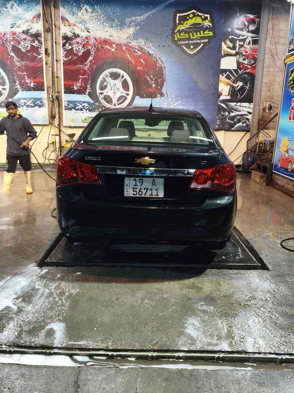 شوفر ليت كروز موديل 2016 امريكي LTمحرك 1400 تيربو 
سياره بسمي تحويل موجود هزه سنويه رقم كله جديد 
حادثها صفحه عكس سائق 
سعر 75وبيها مجال ***********
مكان بغداد شارع المطار عباس ابن فرناس 
حي الفرات
