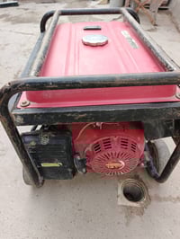 مولد خمسه كيفي 20 امبير نضيفه لوك ما مفتوحه عله وضع الشركه بغداد حي ال...