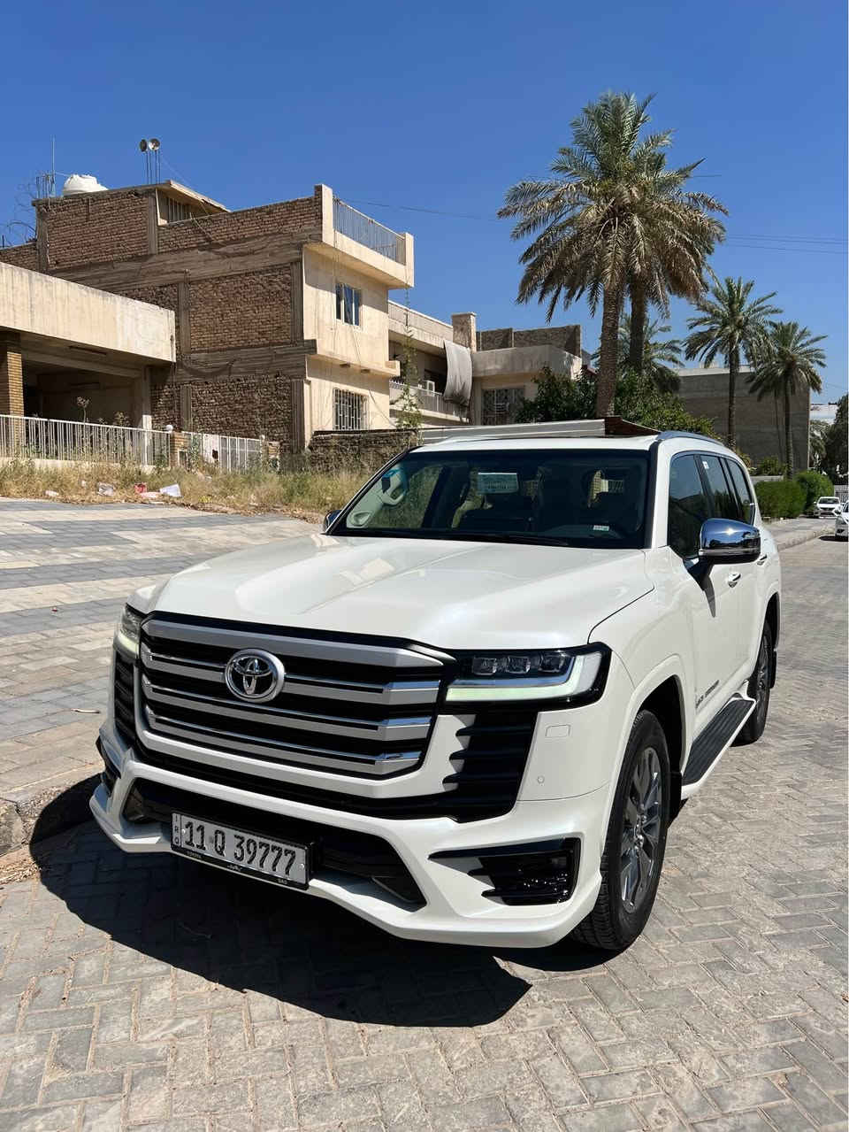 سلام عليكم لاندكروز VX 2024 ساز  تحت الضمان ماشية 6 الف زيرو مكفولة من الشخط والرصعة بدون اي ملاحظة باسمي فول مواصفات كراسي خلفية كهرباء كرسي ميموري مكان السيارة الكاظمية السعر 75,000$ هاتف ***********/*********** بغداد, العراق
