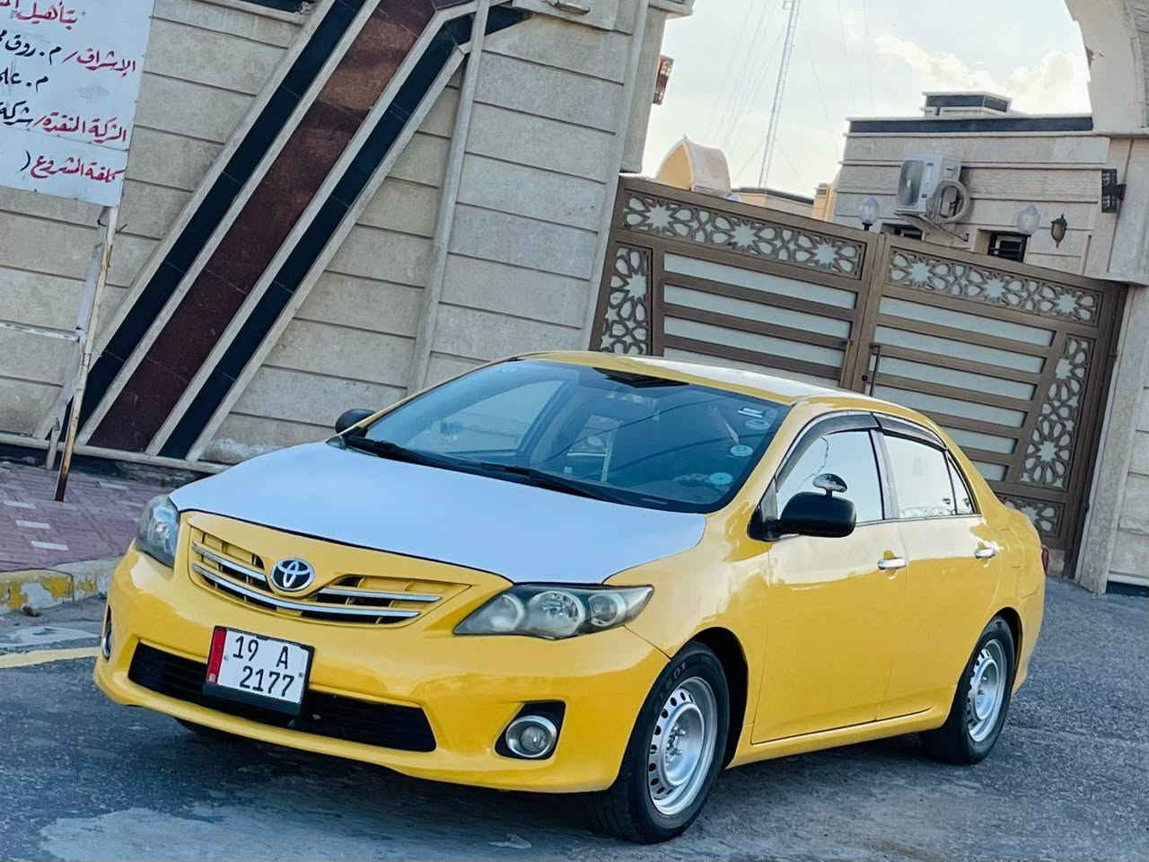 سلام عليكم البيع كورلا موديل 2009 وارد أمريكي حادث جاملغ امامي فقط ولباقي مكفولة كفالة عامة اليبل وآحد سيارة جديدة وجاهزة من كلشي تبريد حداديه تخم تاير كير مكينه 1800 مكفولات رقم كربلاء سنويه الغايه 2029 هيه غرامات مصفره سيارة أحله من صور السعر 92 لاستفسار علا رقم *********** مكان سيارة كربلاء مكلف ب نشر
