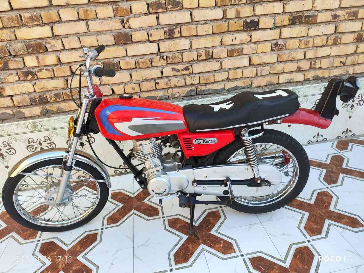 دراجه للبيع  نامه كلك السعر 475قفل 🔒الموشراي لا يراسل
المكان كرمه بني سعيد الطار 
مكينه رابيدو ما مفتوحه بس تفيلس 
الرقم ***********
