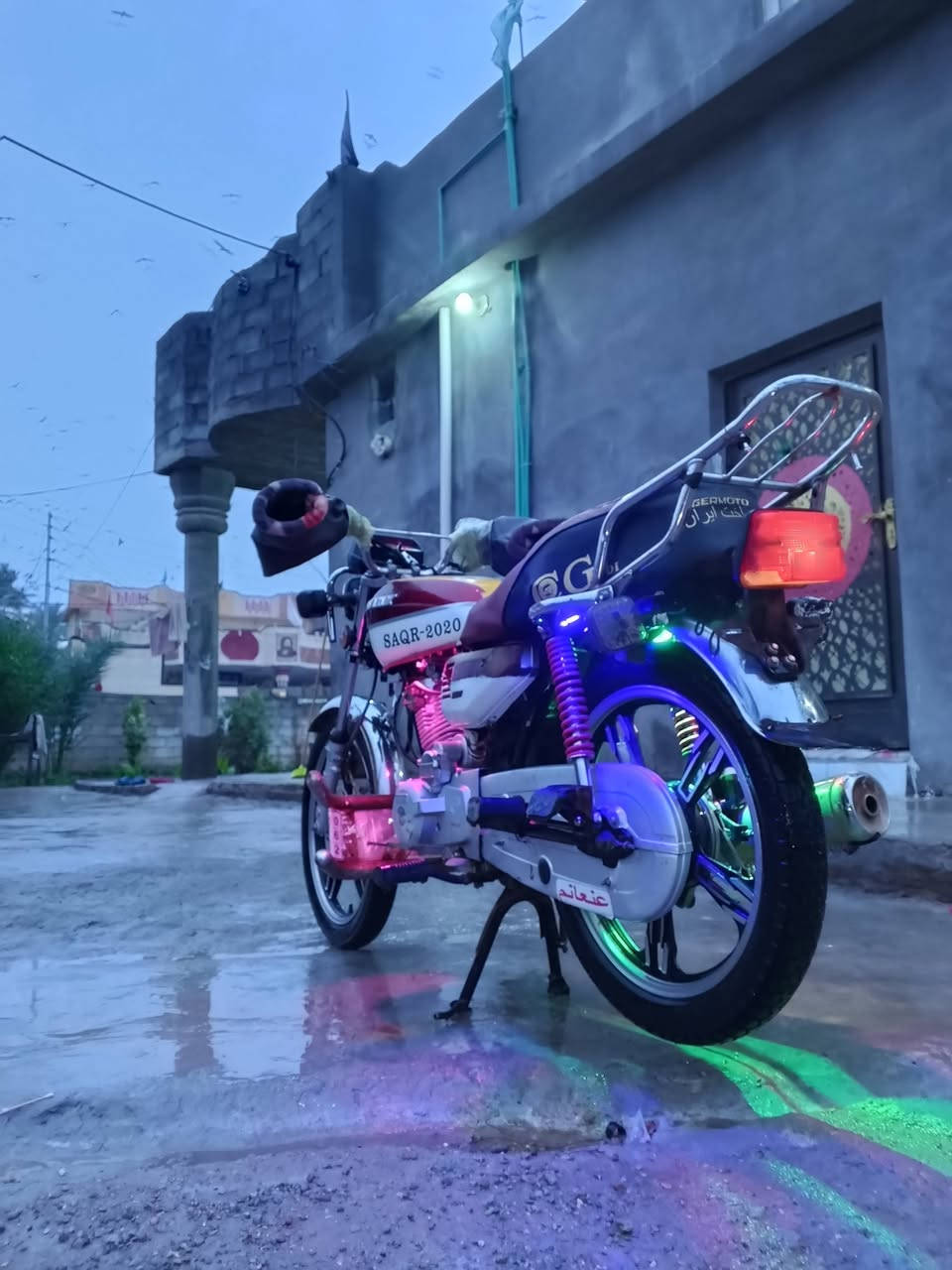 سلام عليكم سيفان اللبيع مديل. 2020 سعر 425بي مجال شي قليل اي شي نقص مابي محرك مامفتوح بلادتفاصيل نتصال ب رقم ***********
