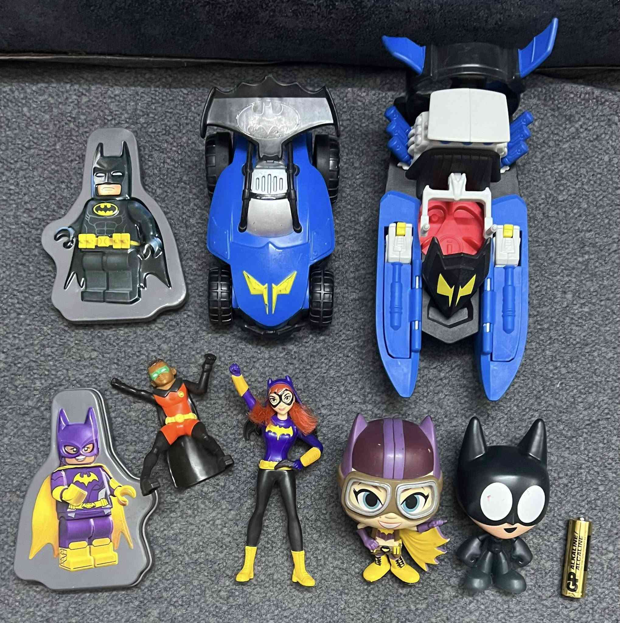 مجموعة باتمان سعر المجموعة 20 الف 
توصيل بغداد 5 الاف


**إذا كنت صاحب هذا الإعلان وتريد حذفه لأي سبب، رجاءا أرسل رسالة إلى الدعم الفني**