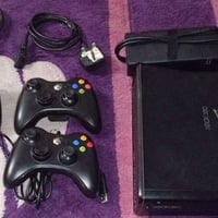 اكس بوكس • اربع يدات • العاب كثيرة